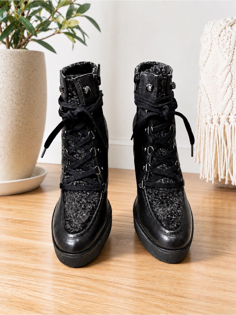 Jessica Simpson Maelyn Black Leather Snakeskin Ankle Boots Platform Sz 7.5 NWT